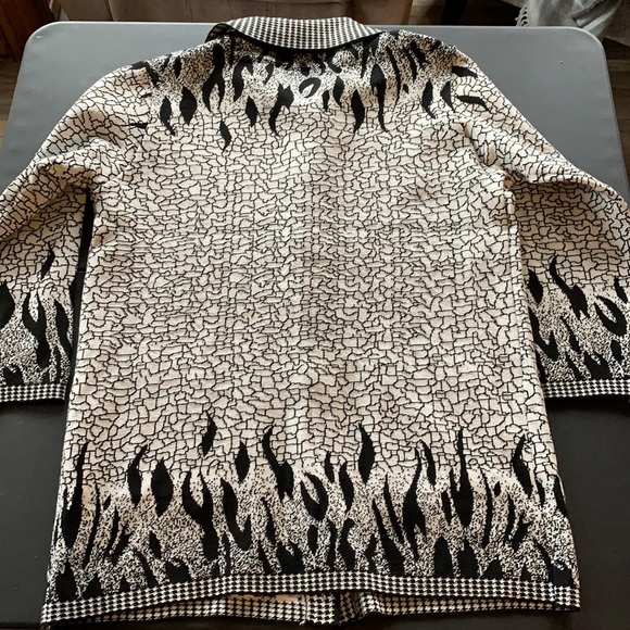 Sweater - Picture 2 of 2